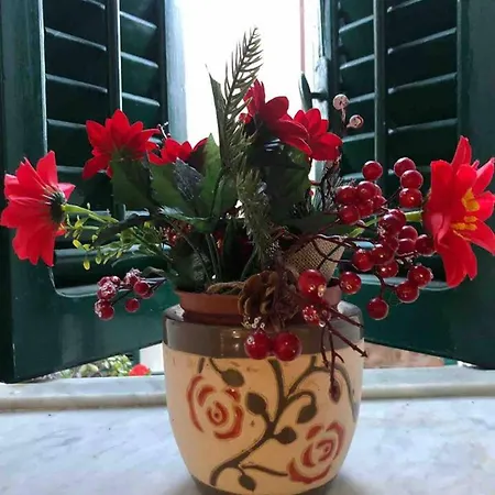 Charming House In Cefalu, Near City Centre *