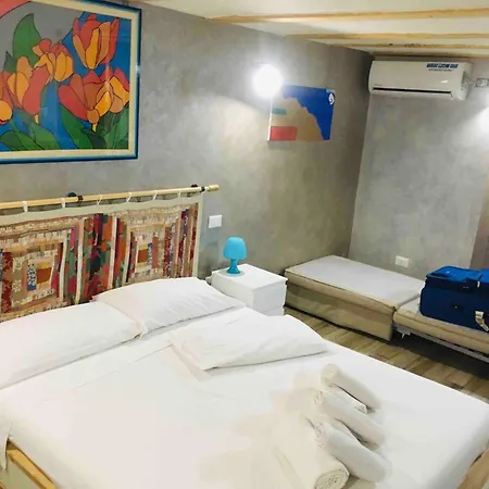 Charming House In Cefalu, Near City Centre Vakantiehuis
