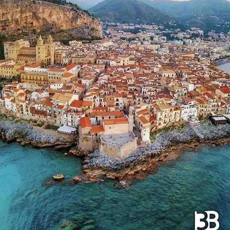 Charming House In Cefalu, Near City Centre Nyaraló *