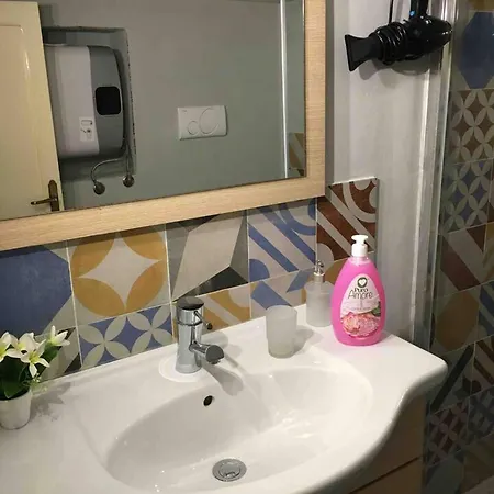 Charming House In Cefalu, Near City Centre Vakantiehuis Cefalù